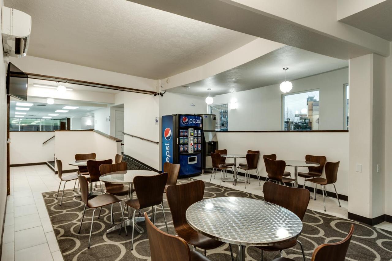 Baymont By Wyndham Spokane Ngoại thất bức ảnh